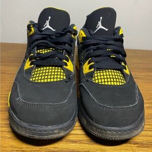Retro Jordan 4